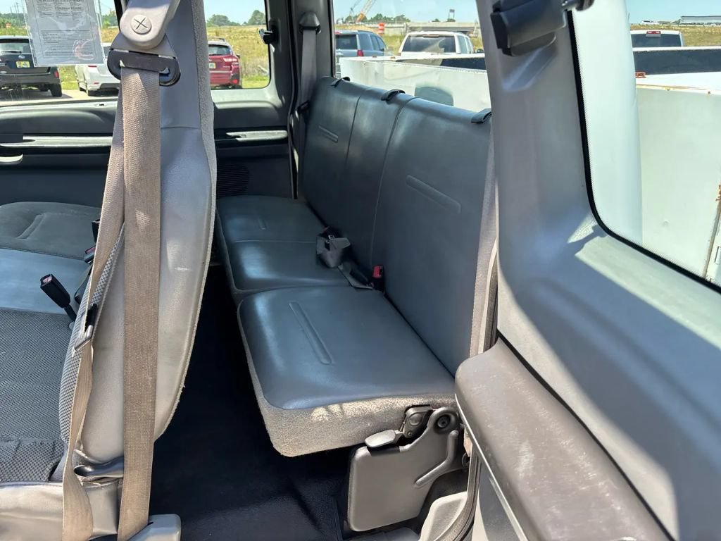 Used 2006 Ford F250 XL RWD image 17