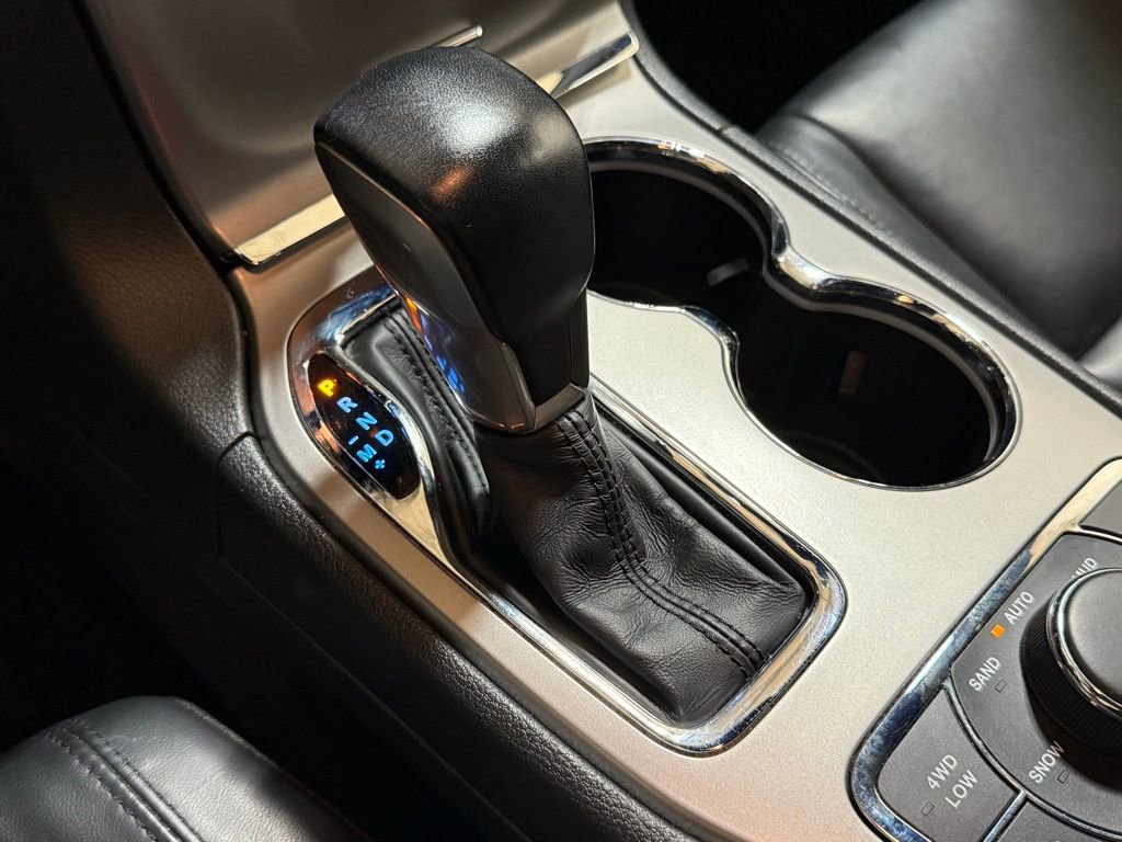 Used 2021 Jeep Grand Cherokee Limited AWD/4WD image 31