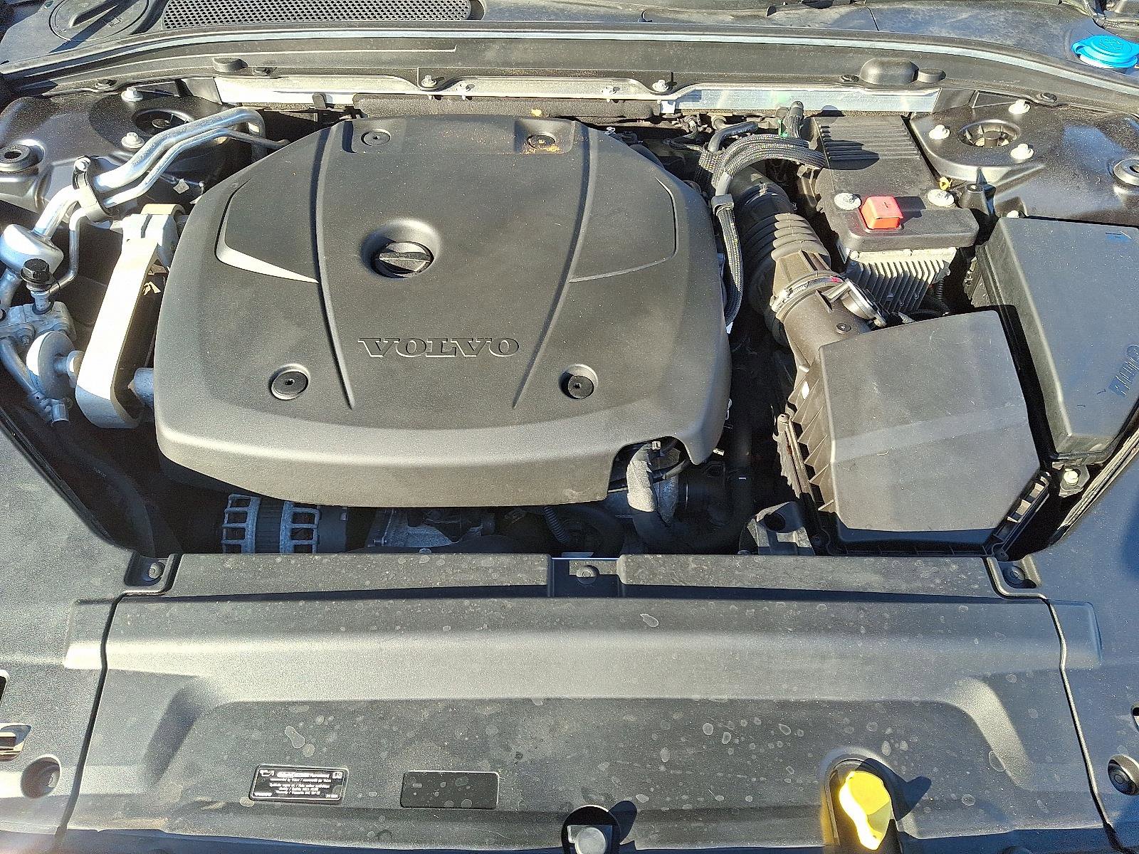 Used 2018 Volvo V90 T6 Cross Country w/ Protection Package Premier image 27