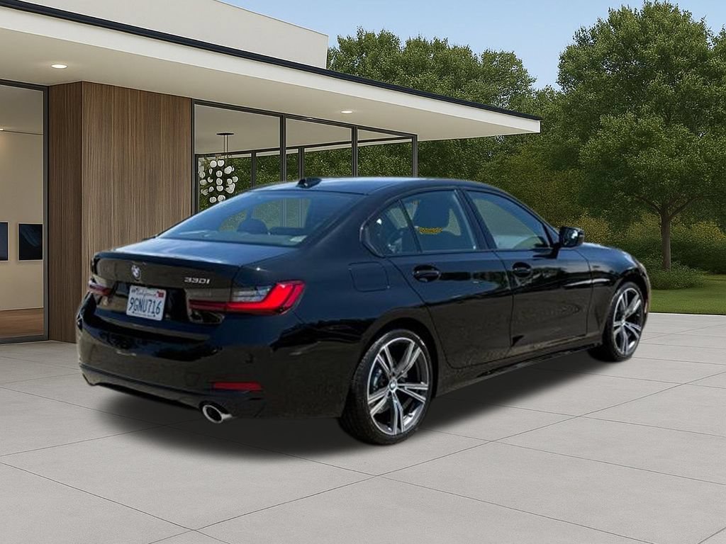 Certified 2023 BMW 330i Sedan w/ Premium Package RWD image 8