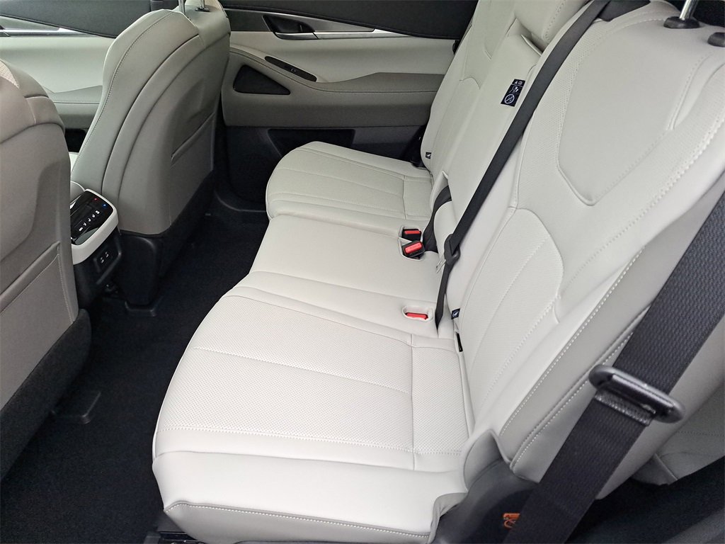 New 2026 INFINITI QX60 Pure image 18