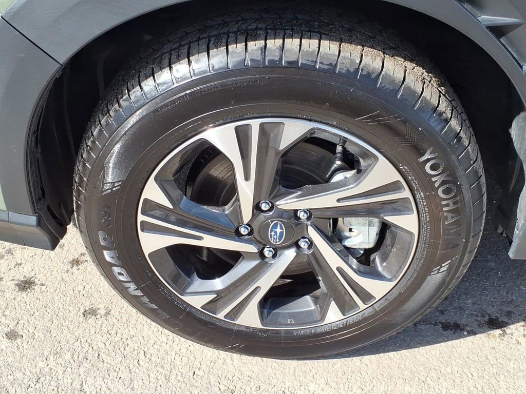Used 2026 Subaru Crosstrek 2.0i Premium image 9