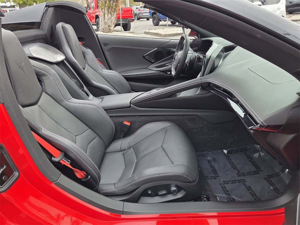 Used 2026 Chevrolet Corvette E-Ray w/ Stealth Interior Trim Package image 15