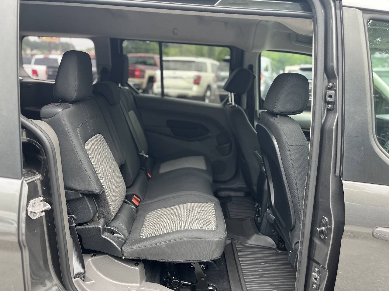 Used 2021 Ford Transit Connect XL FWD image 17