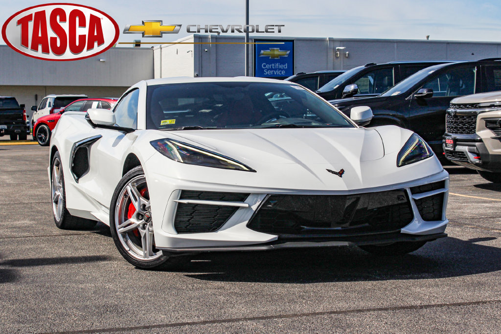 Used 2023 Chevrolet Corvette Stingray Preferred Cpe w/ Z51 Performance Package RWD image 1