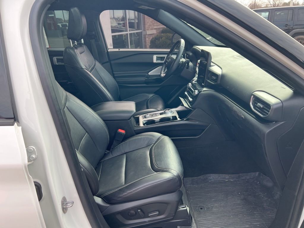 Used 2022 Ford Explorer ST w/ Equipment Group 401A image 14