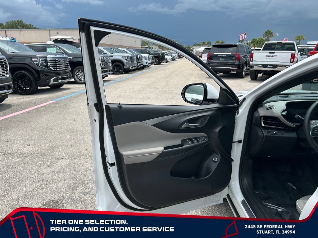 New 2026 Buick Envista Preferred FWD image 11