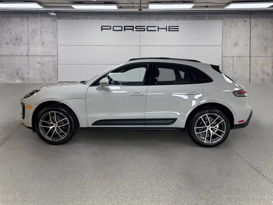 New 2026 Porsche Macan AWD/4WD image 2