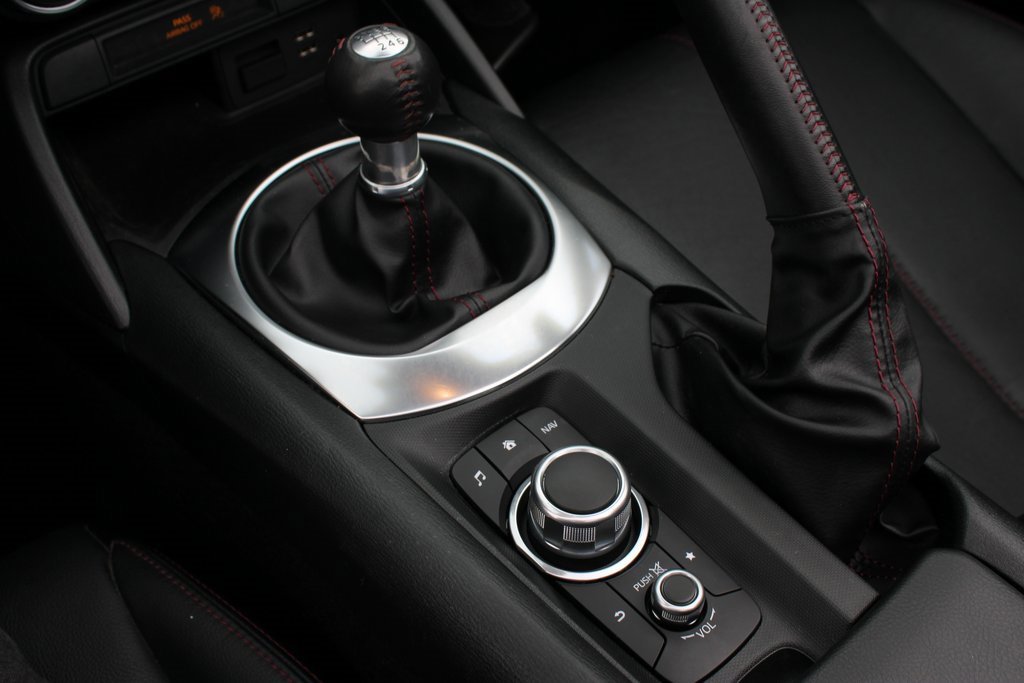 Used 2018 MAZDA MX-5 Miata Grand Touring image 19