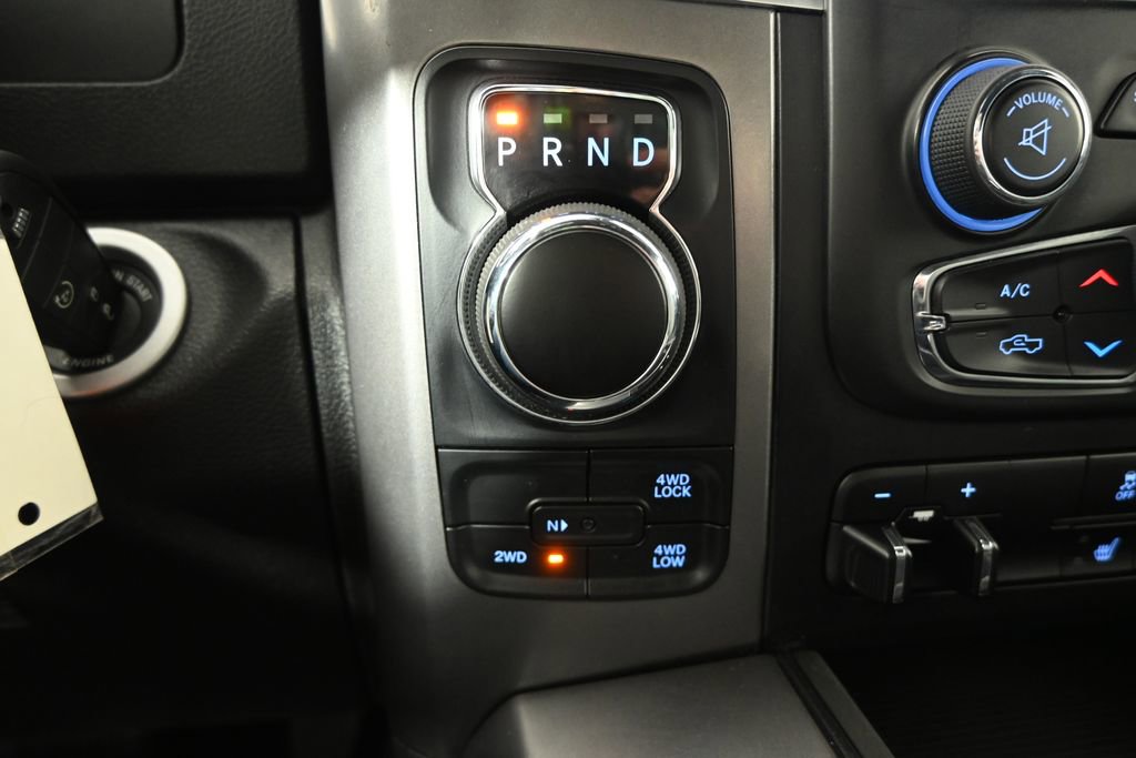 Used 2024 RAM 1500 Classic Warlock AWD/4WD image 32