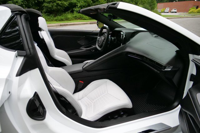 Used 2023 Chevrolet Corvette Stingray Premium Conv w/ Z51 Performance Package image 44