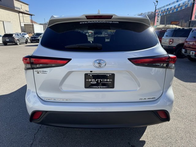 Used 2022 Toyota Highlander XLE image 7
