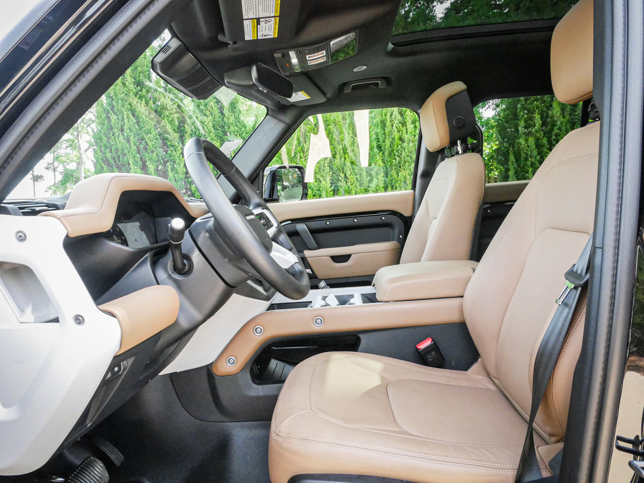 Used 2026 Land Rover Defender 130 S image 7