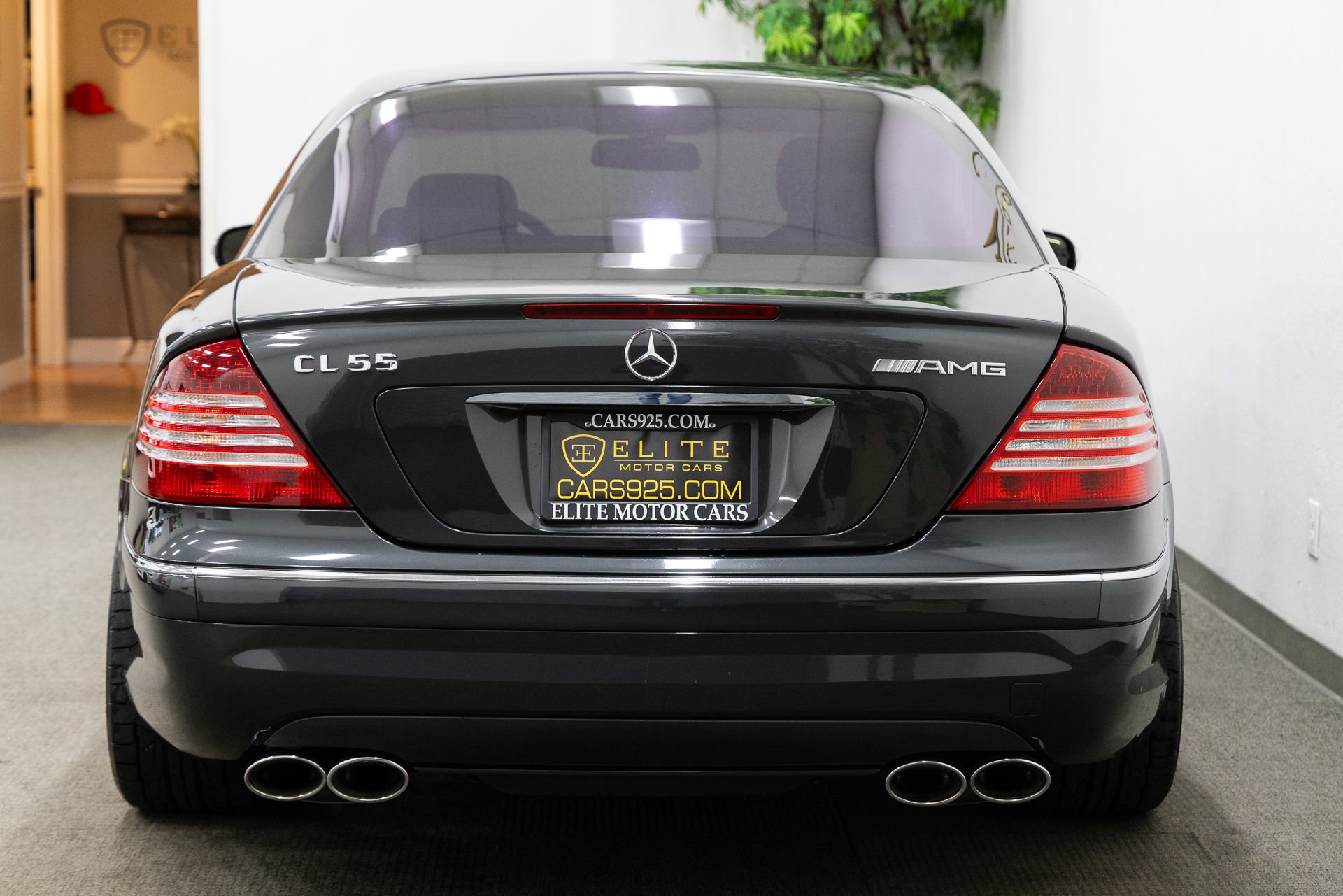 Used 2004 Mercedes-Benz CL 55 AMG image 4