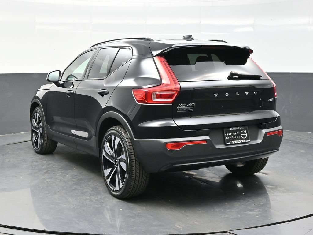 Used 2024 Volvo XC40 B5 Plus w/ Protection Package Premier AWD/4WD image 5
