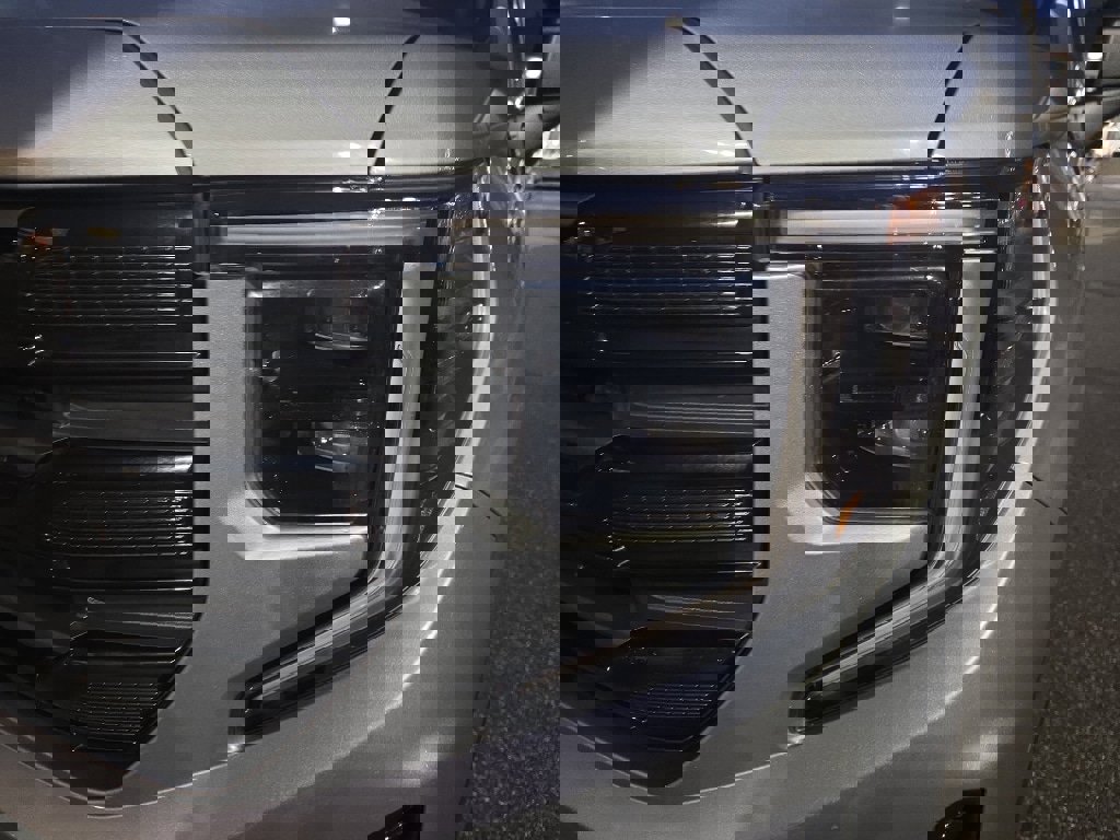 Used 2024 GMC Sierra 1500 Elevation image 4