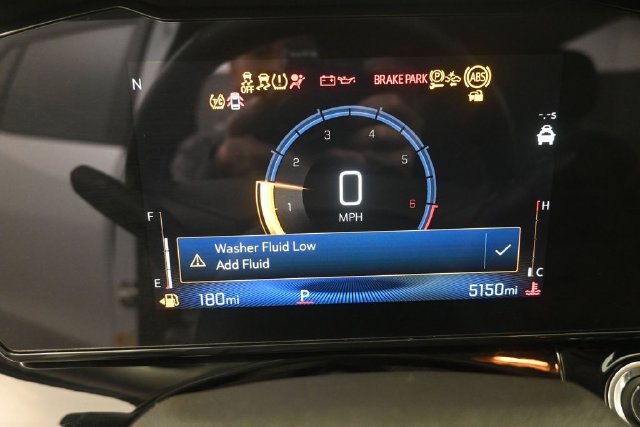 Used 2025 Chevrolet Trax ACTIV FWD image 32