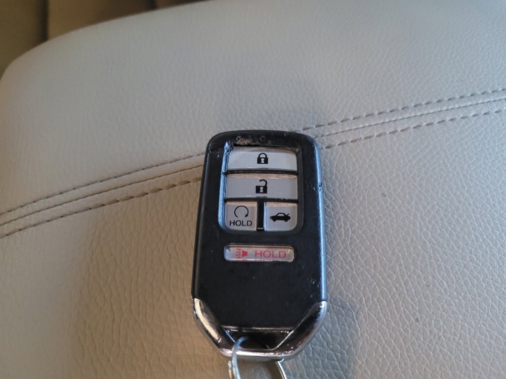 Used 2016 Honda Accord EX-L image 32