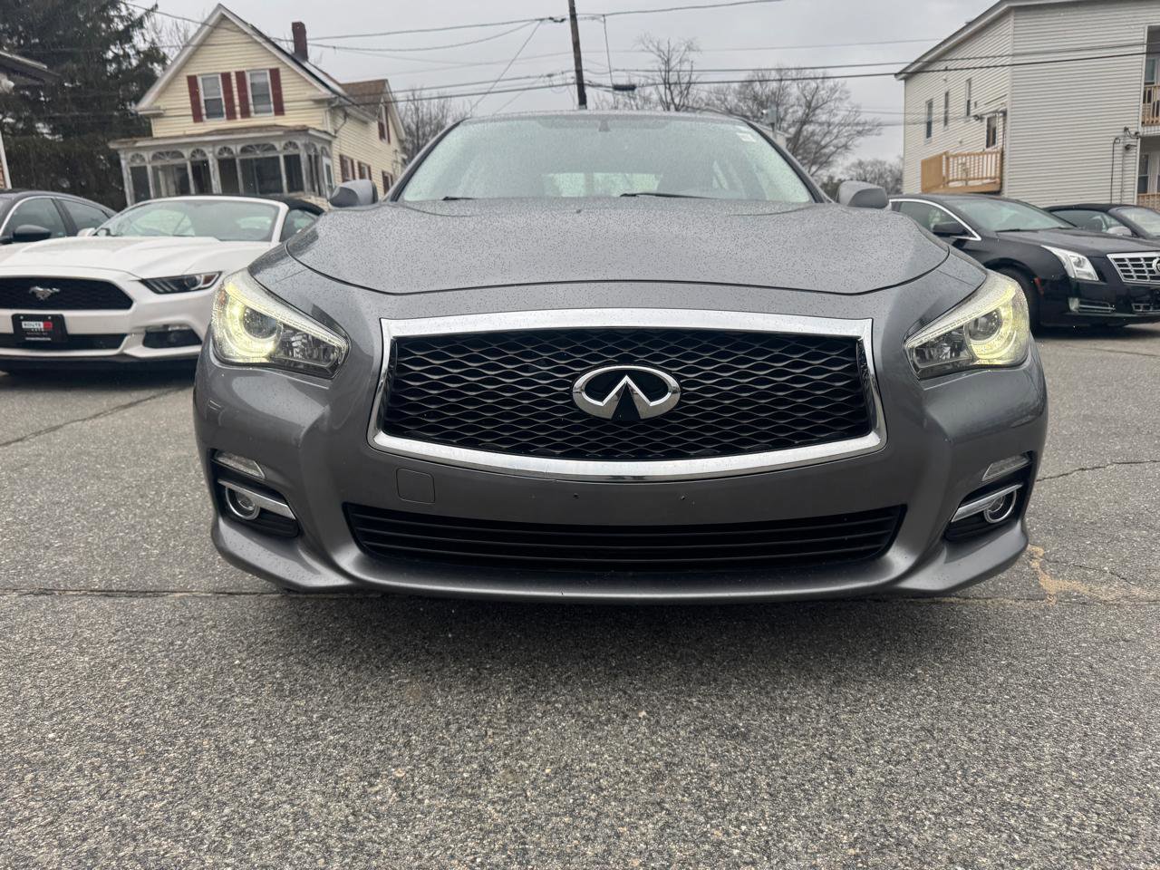 Used 2016 INFINITI Q50 Premium RWD image 4