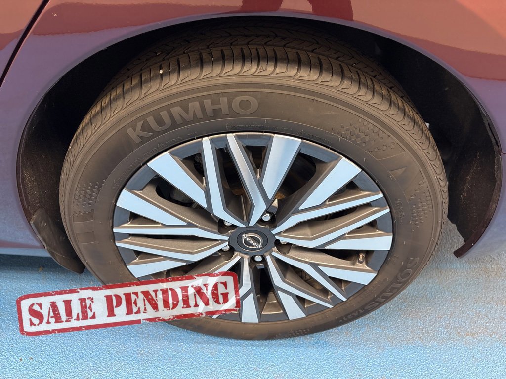 Used 2024 Nissan Altima 2.5 SV image 16