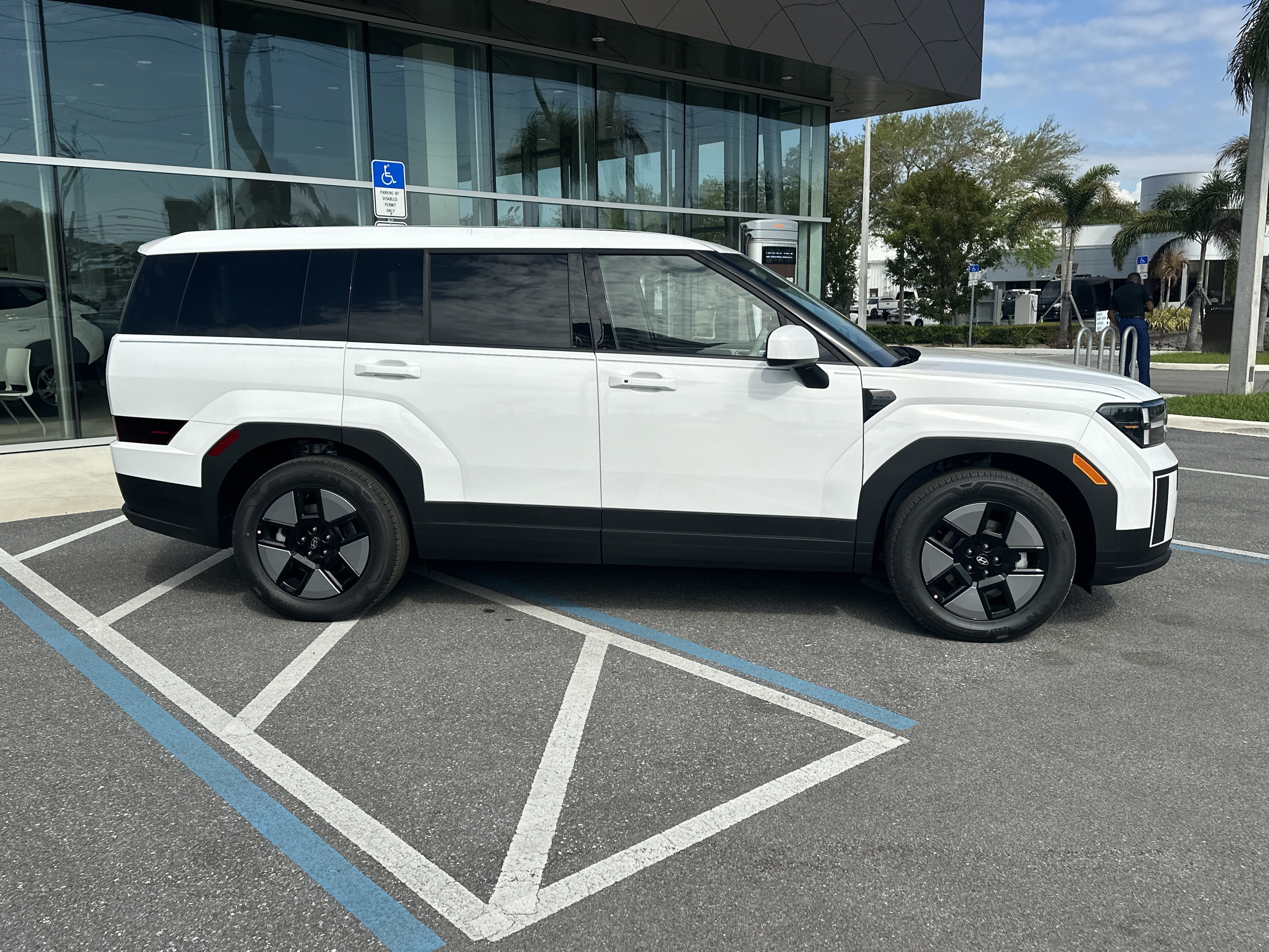 New 2026 Hyundai Santa Fe SE FWD image 5