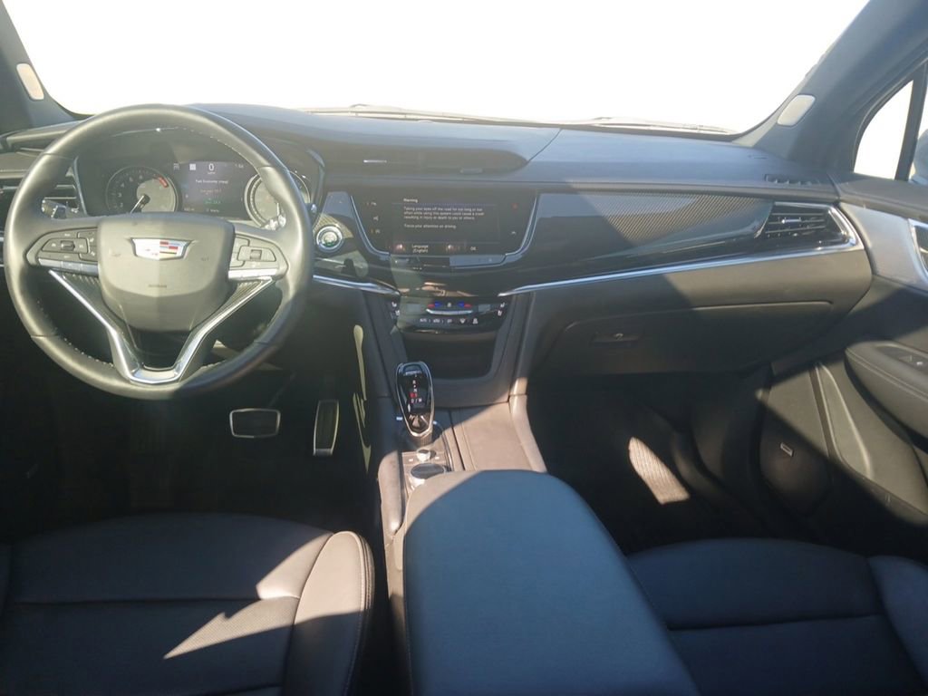 Used 2024 Cadillac XT6 Sport w/ LPO, Onyx Lite Package image 12