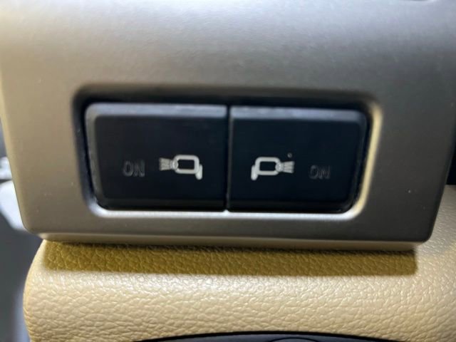 Used 2020 Ford F150 Lariat w/ Equipment Group 502A Luxury image 15