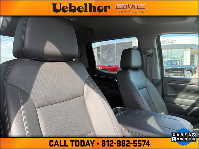 Used 2023 GMC Sierra 1500 SLT w/ SLT Convenience Package image 4