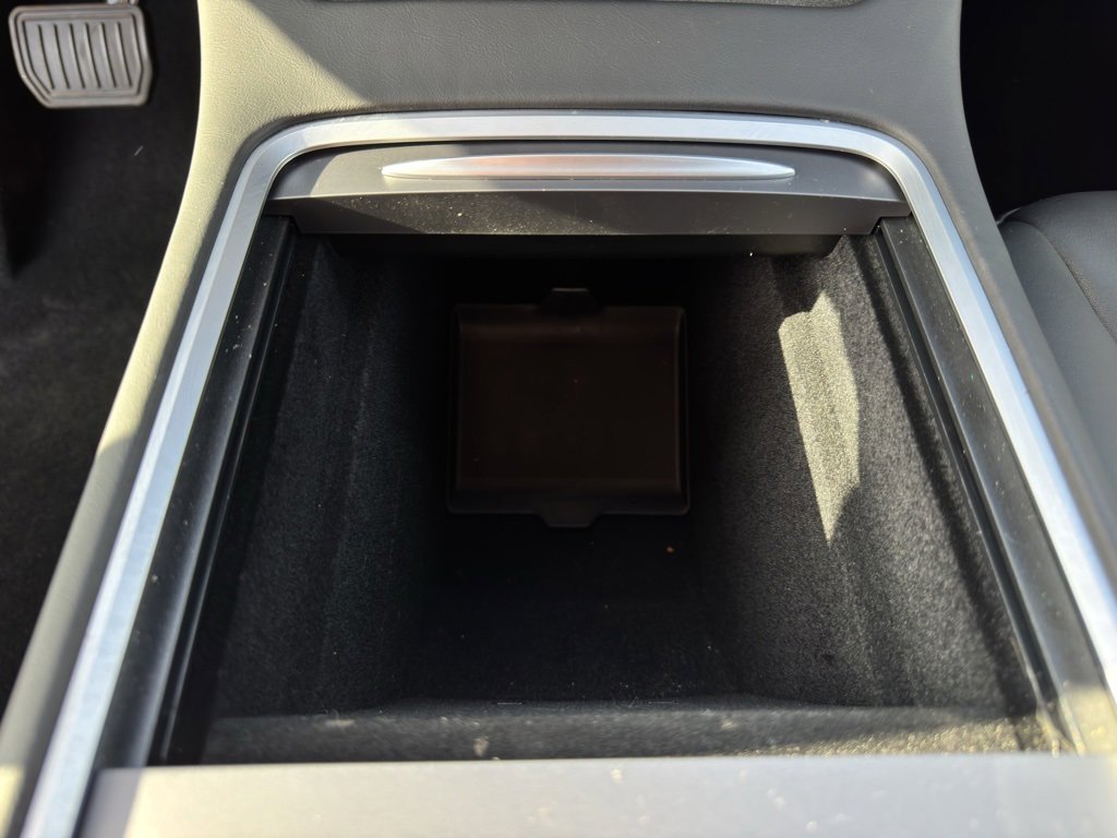 Used 2024 Tesla Model Y Long Range image 22