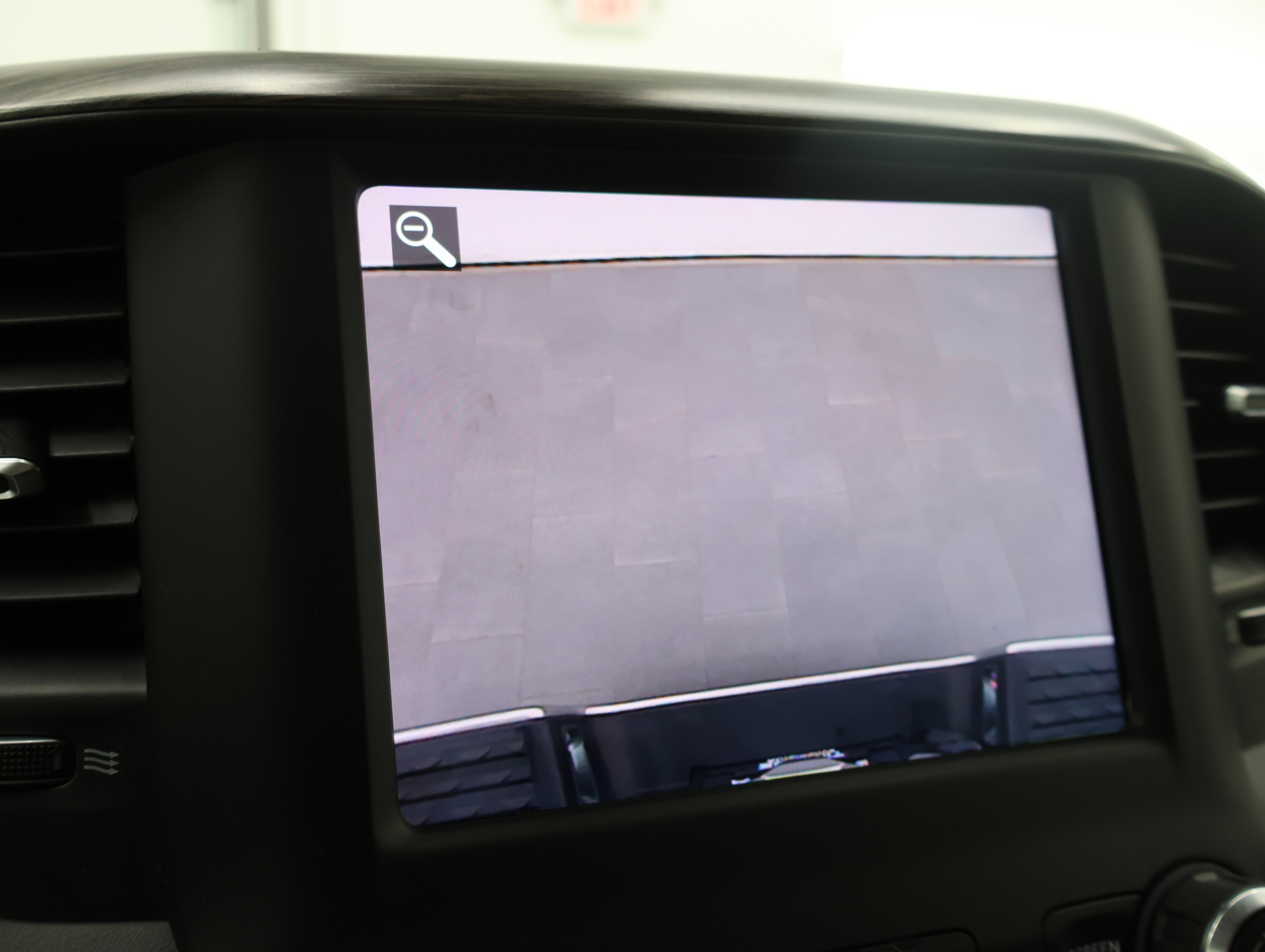 Used 2021 RAM 2500 Laramie AWD/4WD image 17