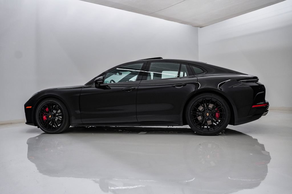 New 2026 Porsche Panamera GTS AWD/4WD image 2