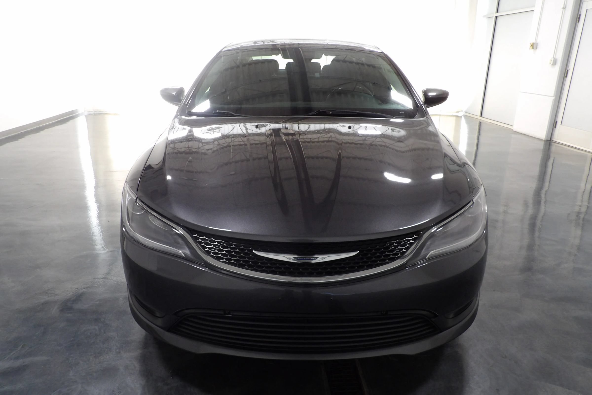 Used 2017 Chrysler 200 LX FWD image 2