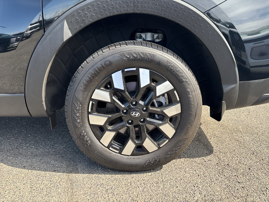 Certified 2025 Hyundai Santa Cruz SE AWD/4WD image 7