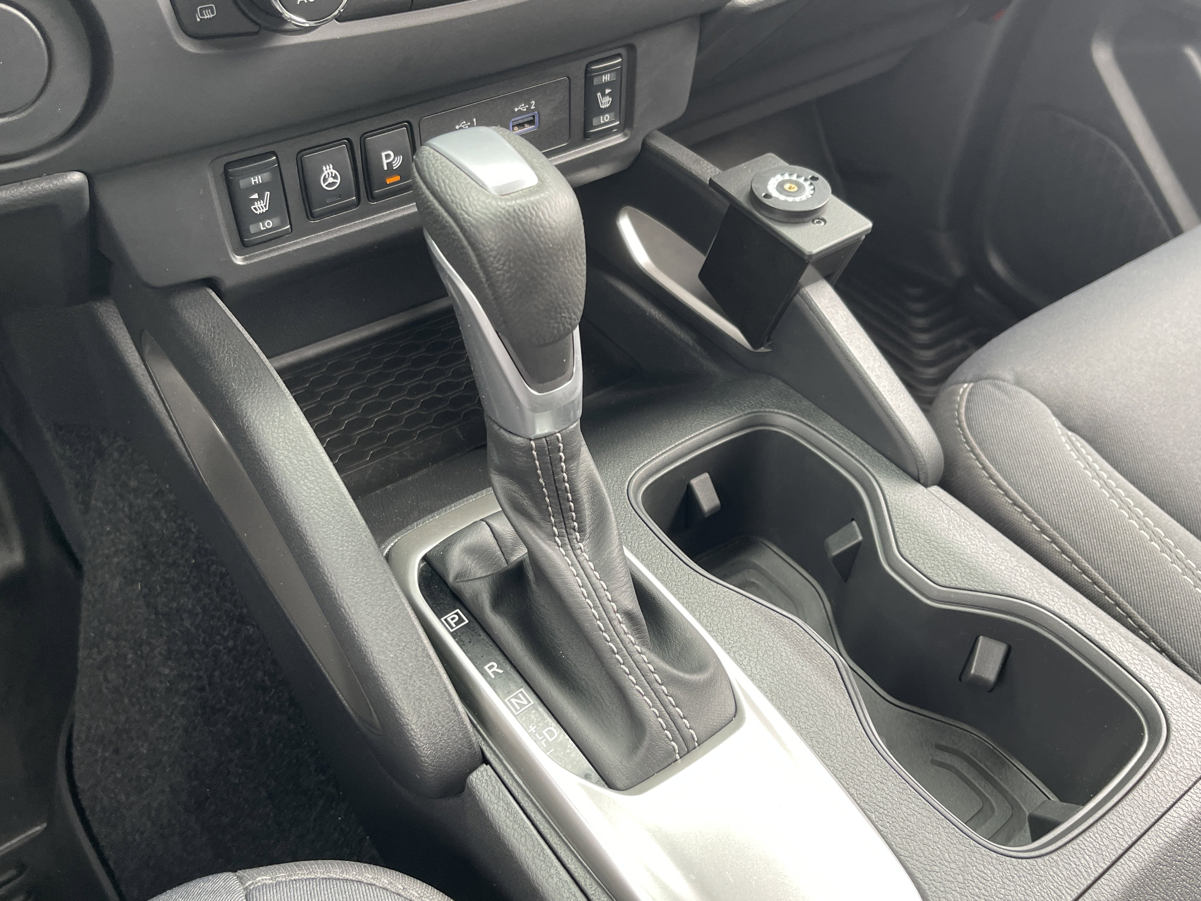 Used 2025 Nissan Frontier SV w/ SV Convenience Package image 24