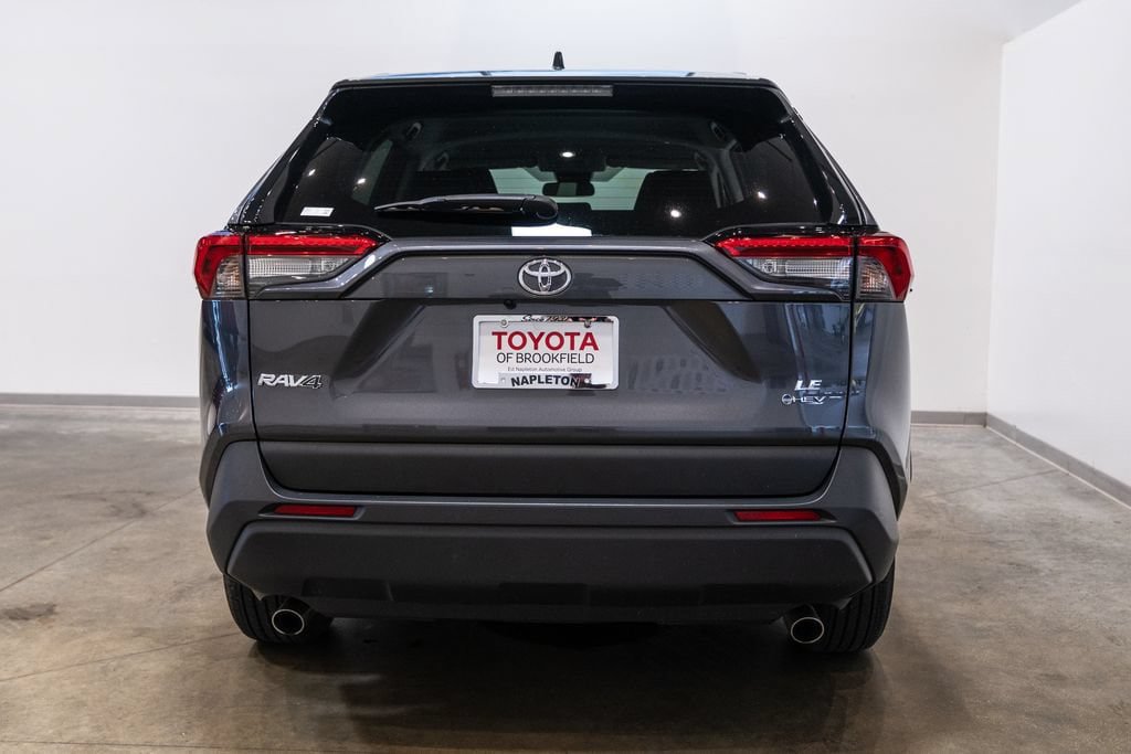 Certified 2025 Toyota RAV4 LE AWD/4WD image 8