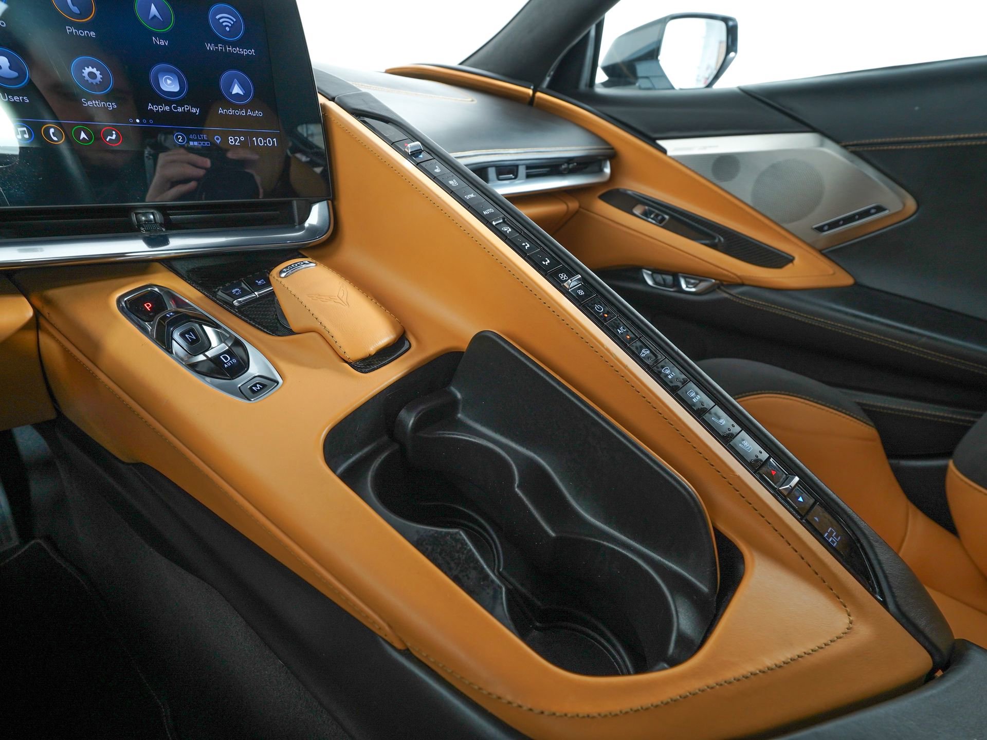 Used 2021 Chevrolet Corvette Stingray Premium Cpe w/ Z51 Performance Package RWD image 19