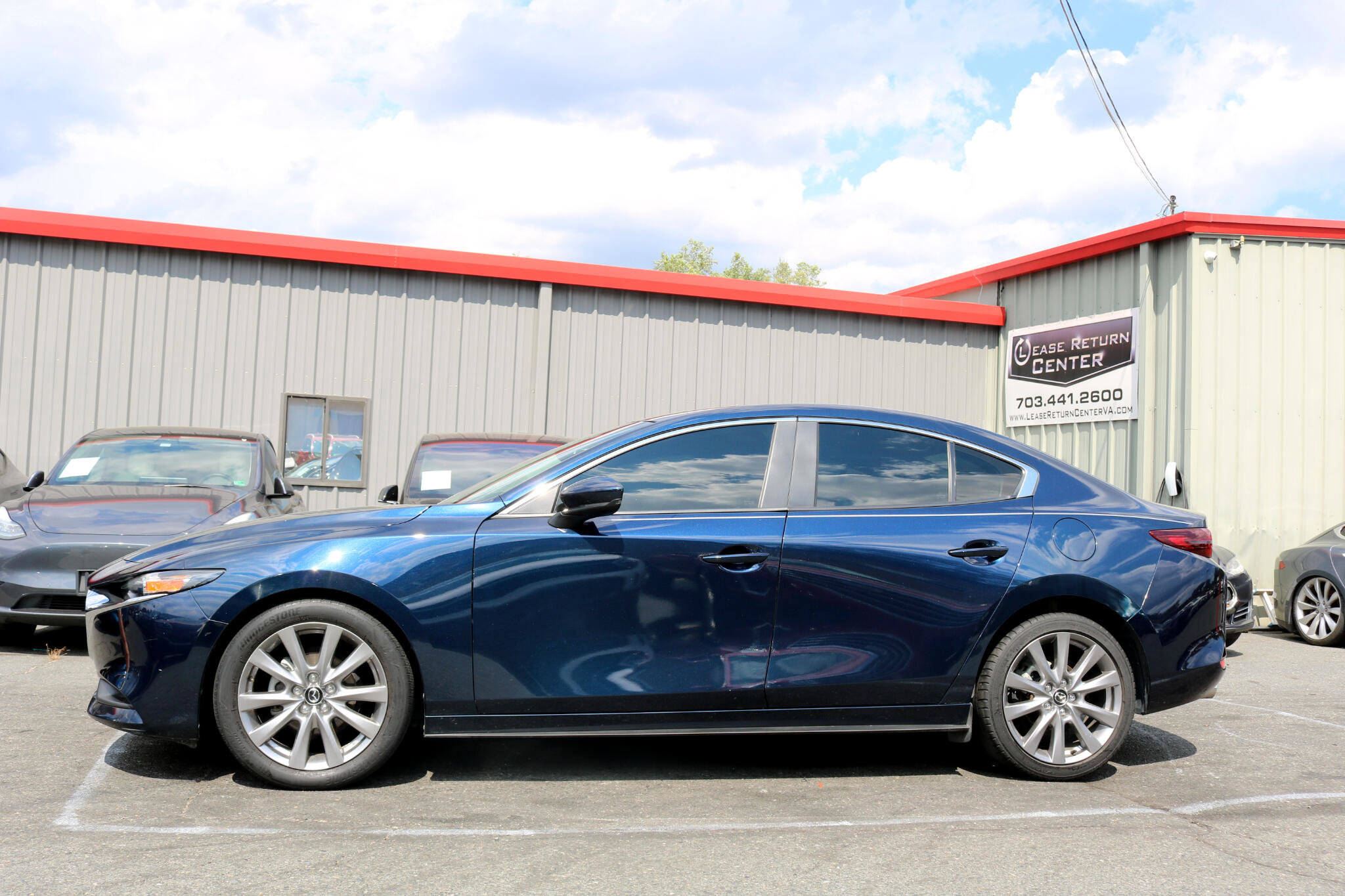 Used 2021 MAZDA MAZDA3 s image 4