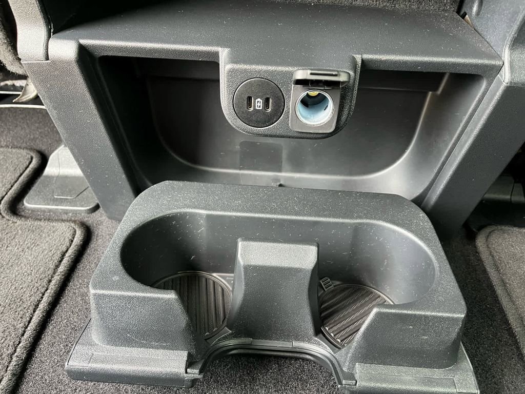 Used 2024 Ford F150 XLT image 40