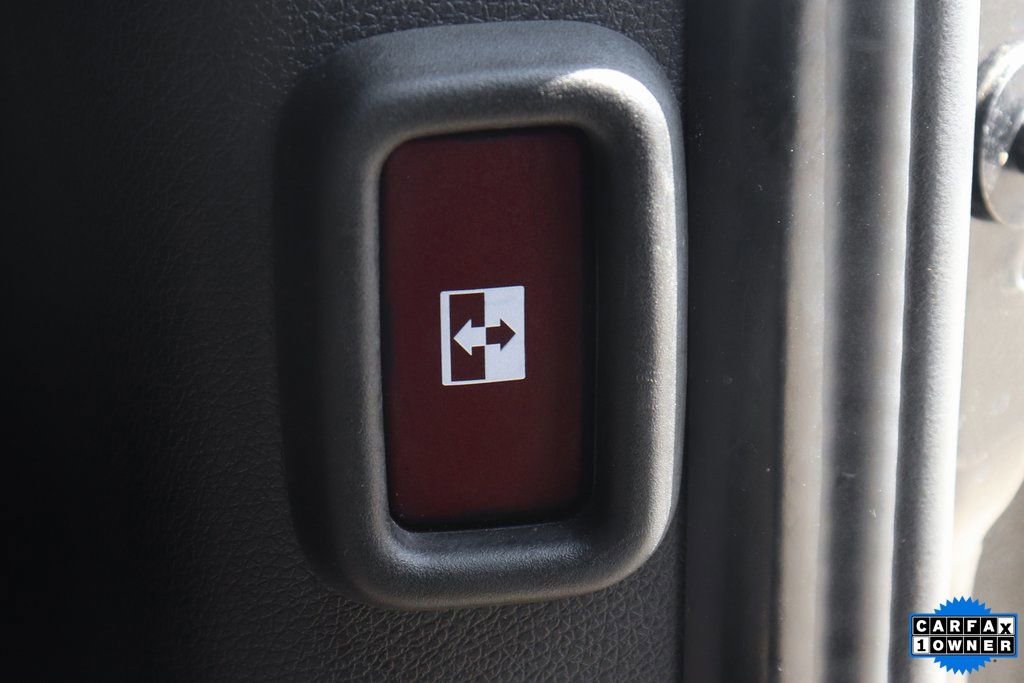 Used 2023 Mercedes-Benz Sprinter 2500 image 35