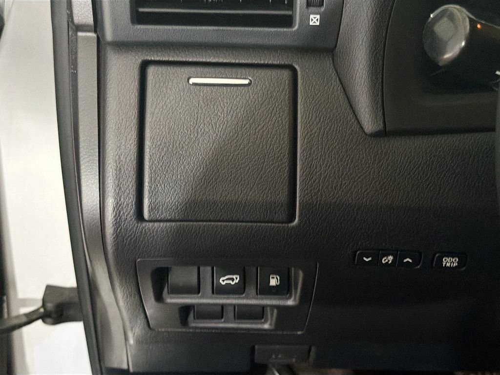 Used 2010 Lexus RX 450h AWD image 10