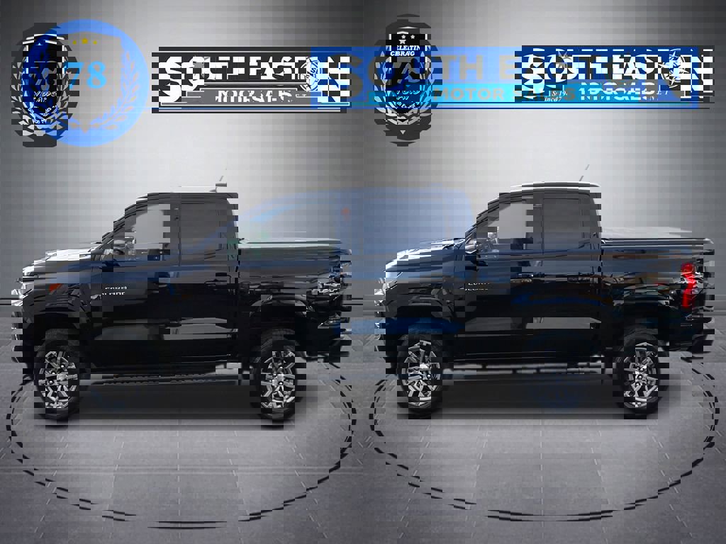 Used 2023 Chevrolet Colorado LT w/ LT Convenience Package image 7