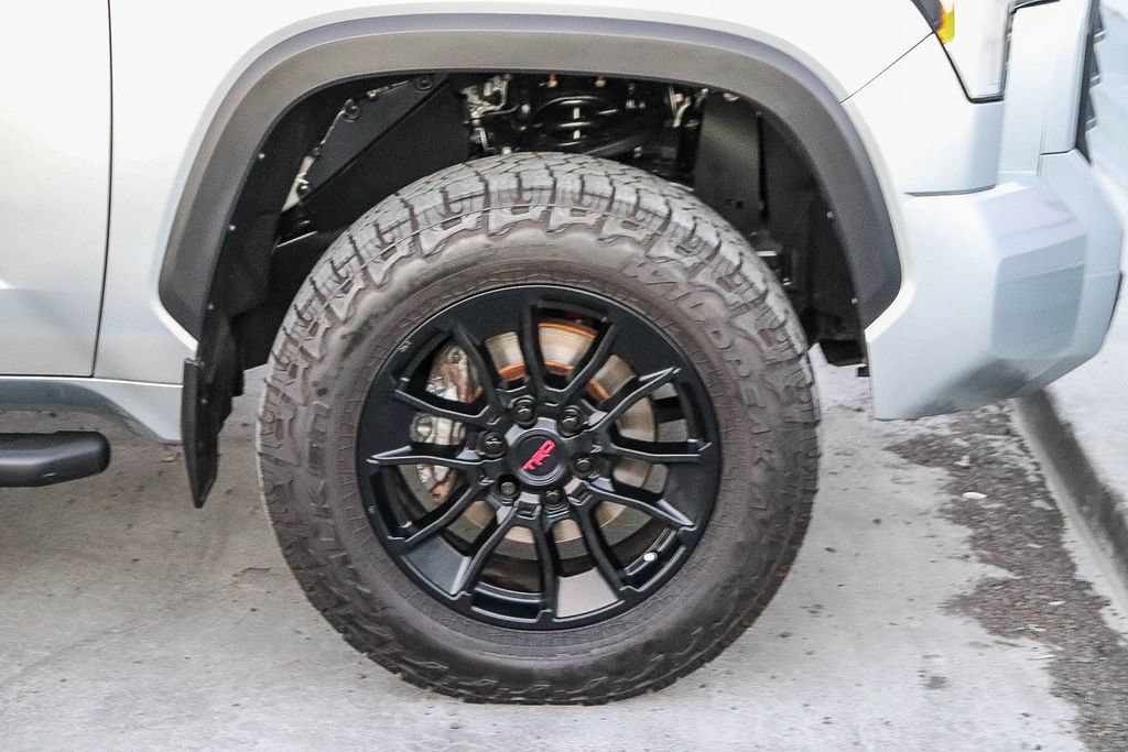 Used 2024 Toyota Tundra Limited w/ TRD Off-Road Package AWD/4WD image 11