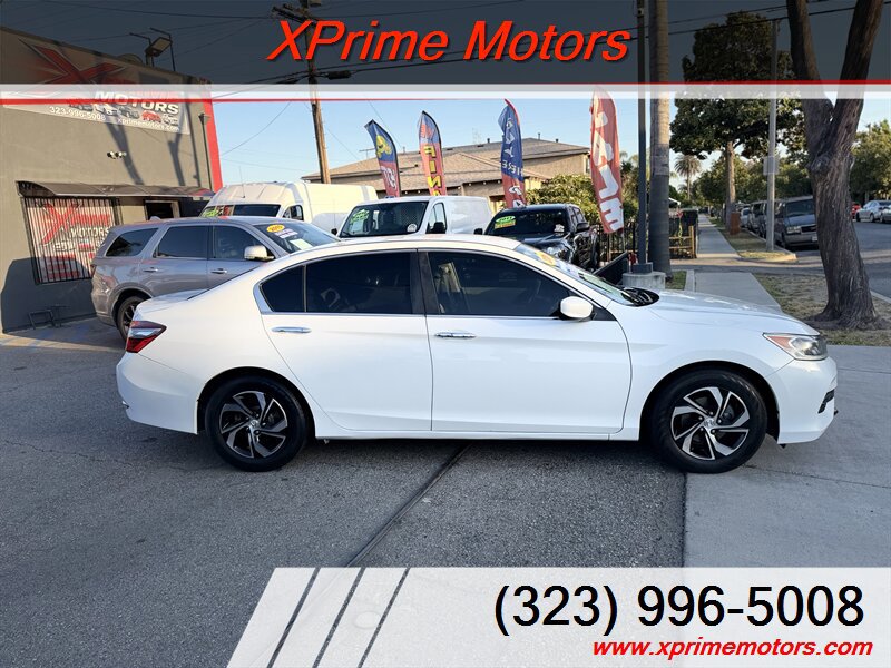 Used 2017 Honda Accord LX image 8