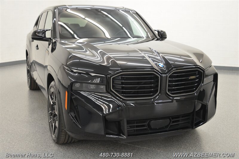 Used 2023 BMW XM w/ M Driver's Package AWD/4WD image 7