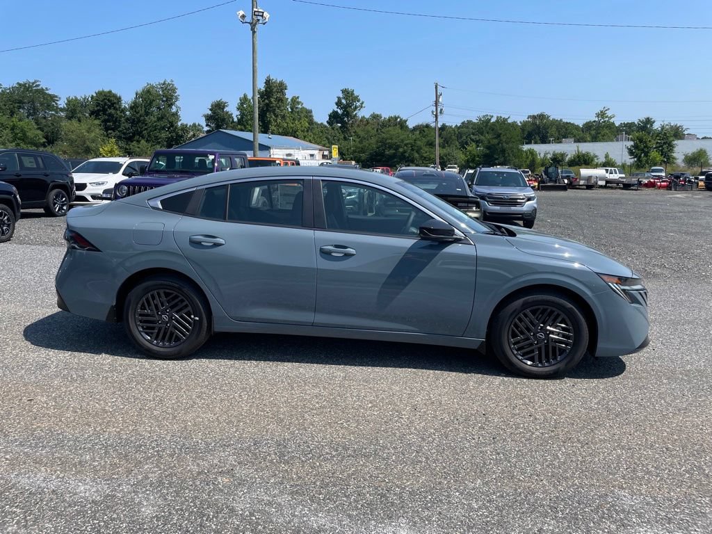 New 2026 Nissan Sentra SV w/ SV Convenience Package FWD image 4