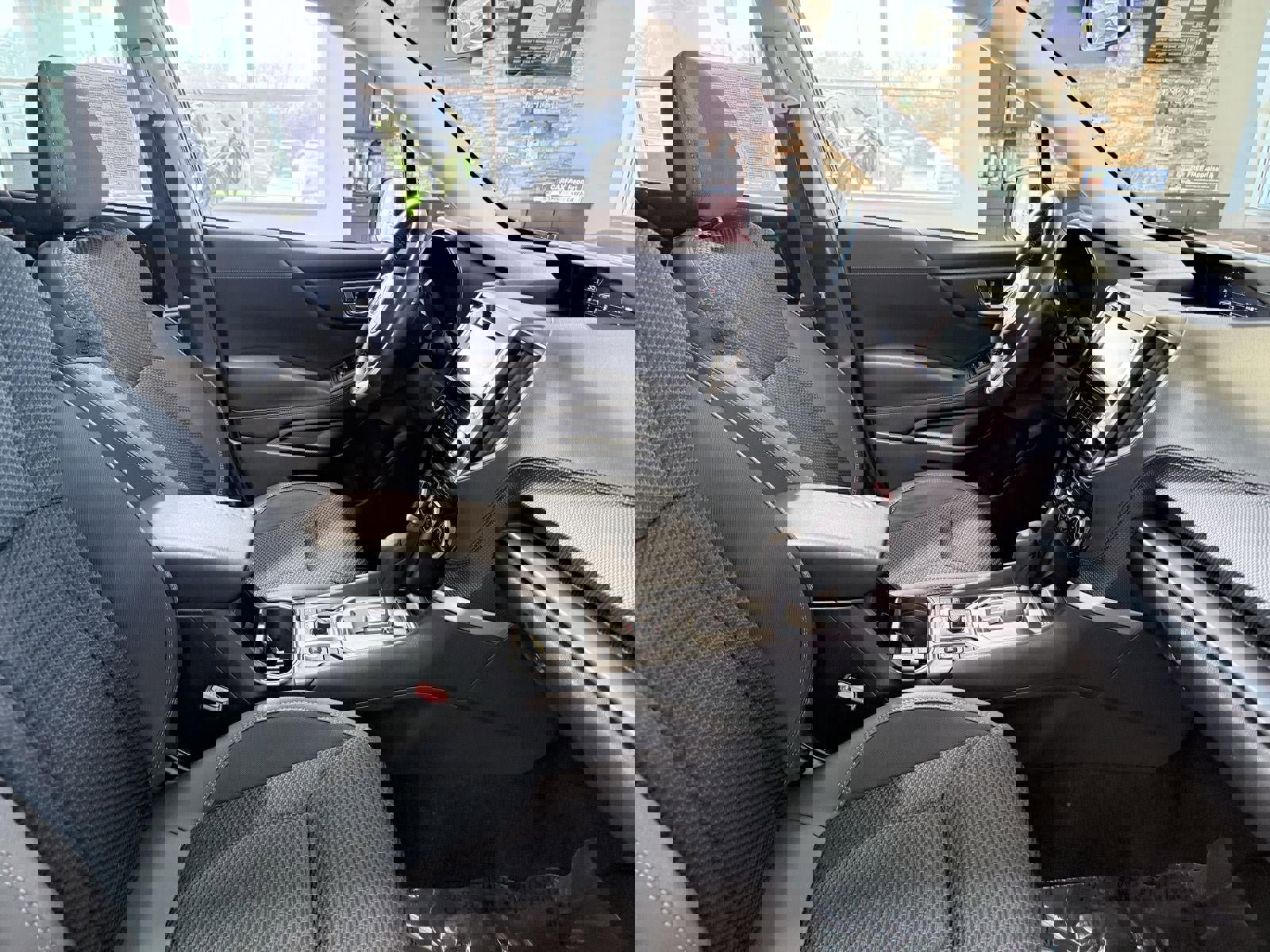 Used 2022 Subaru Forester Premium image 18