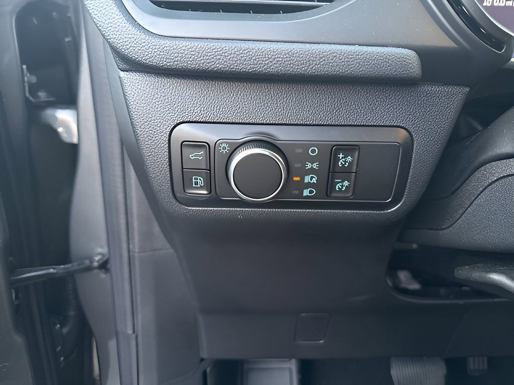 Used 2025 Ford Escape ST-Line w/ Equipment Group 301A image 20