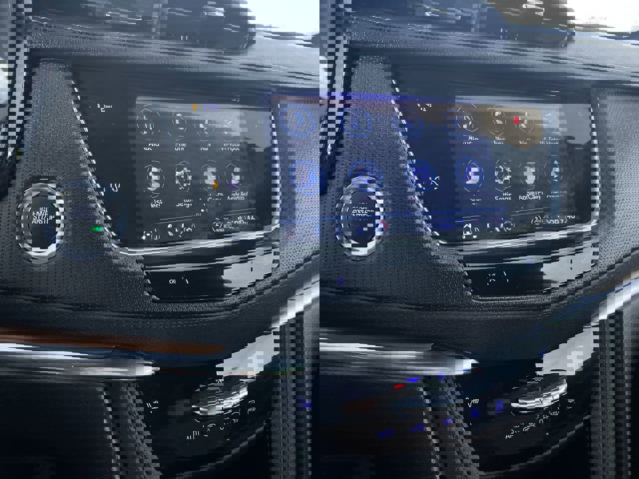 Certified 2022 Cadillac XT5 Premium Luxury image 5