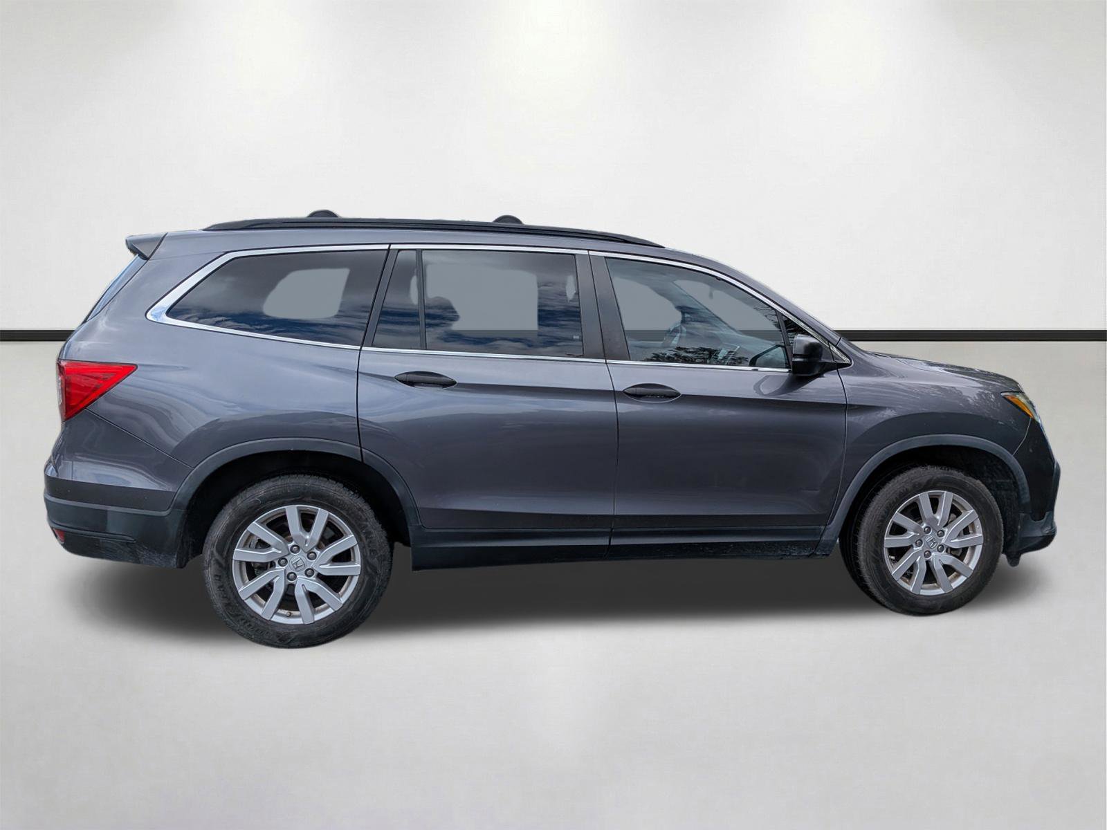 Used 2021 Honda Pilot LX image 3