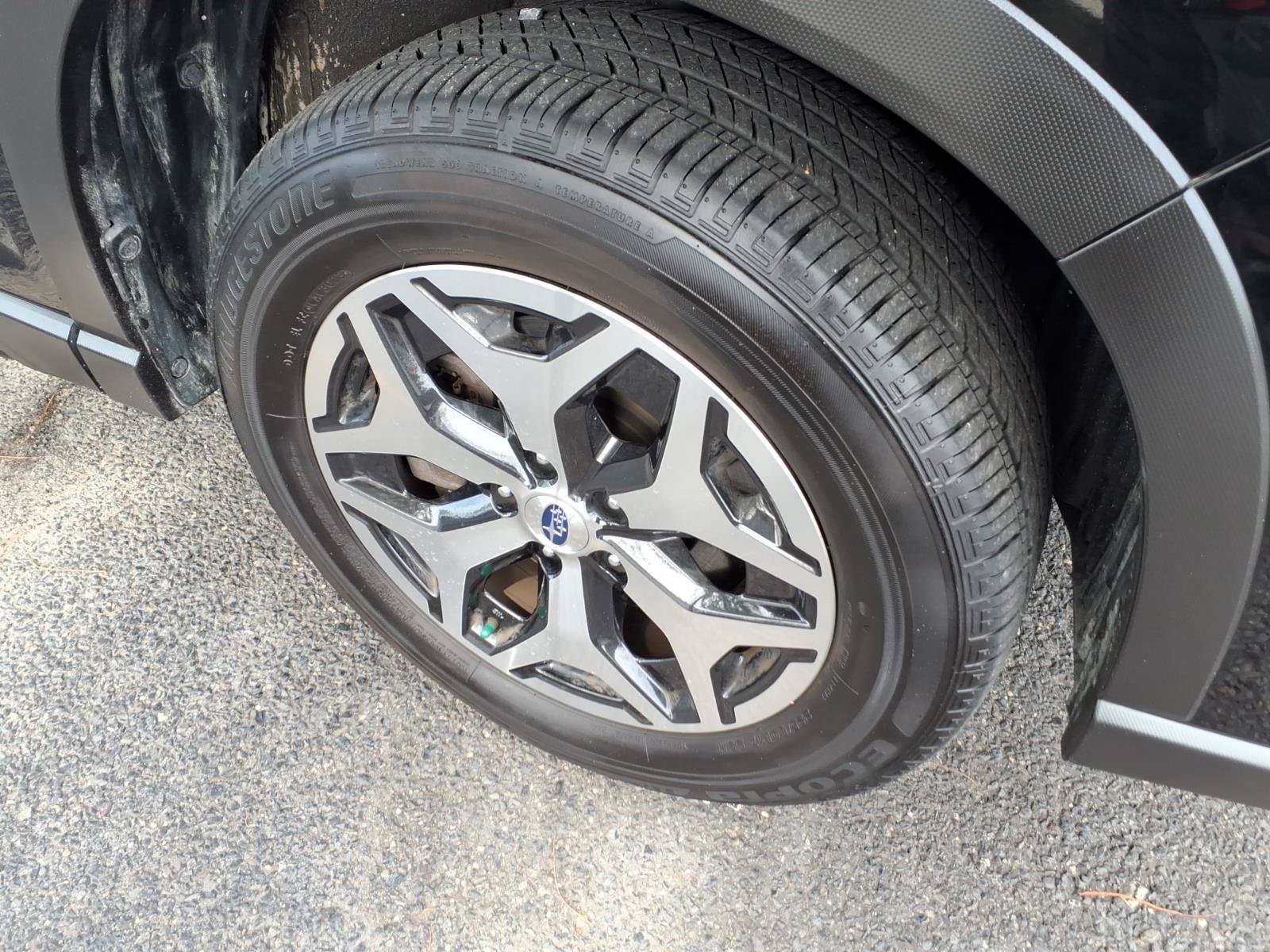 Used 2023 Subaru Forester Premium AWD/4WD image 7